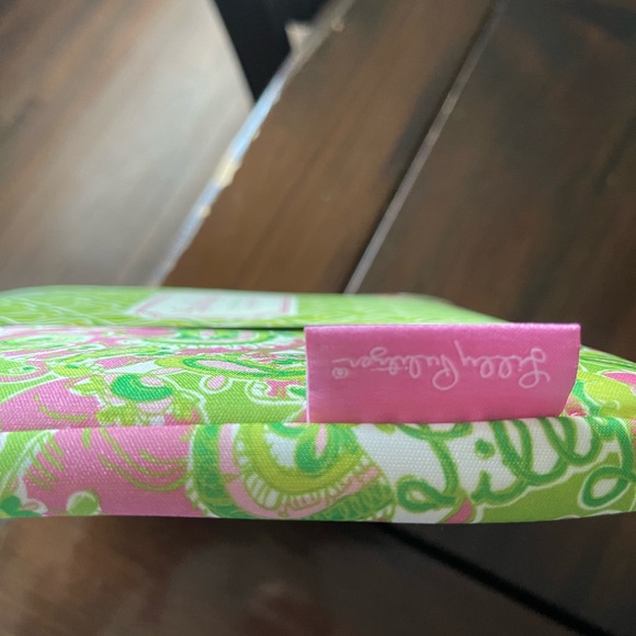 Lily Pulitzer iPad Sleeve/Case - Picture 5 of 6